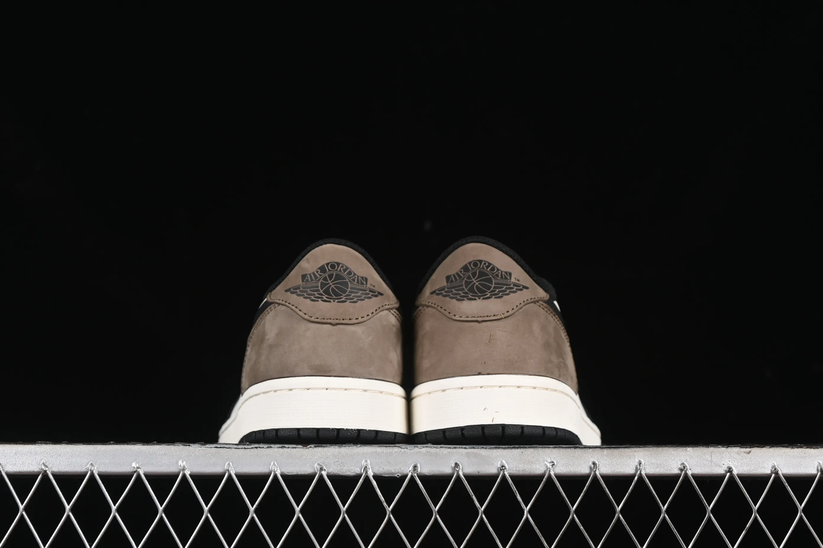 All categories Air Jordan Jordan series basketball shoes Air Jordan 1 Low G version pure original Air Jordan 1 Low AJ1 Joe 1 Little Mocha low-top cultural basketball shoes CZ0790-102